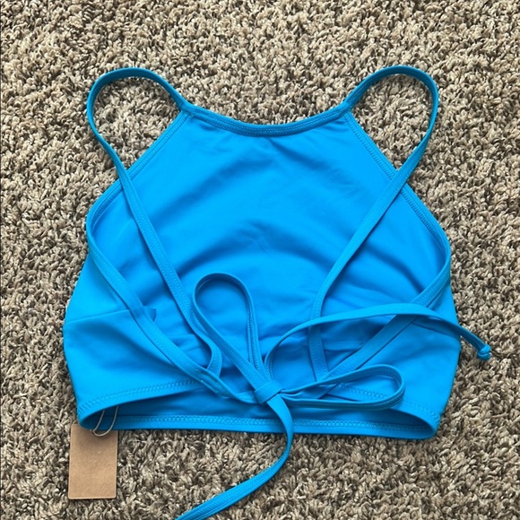 SKIMS Swim Top - Picture 3 of 3